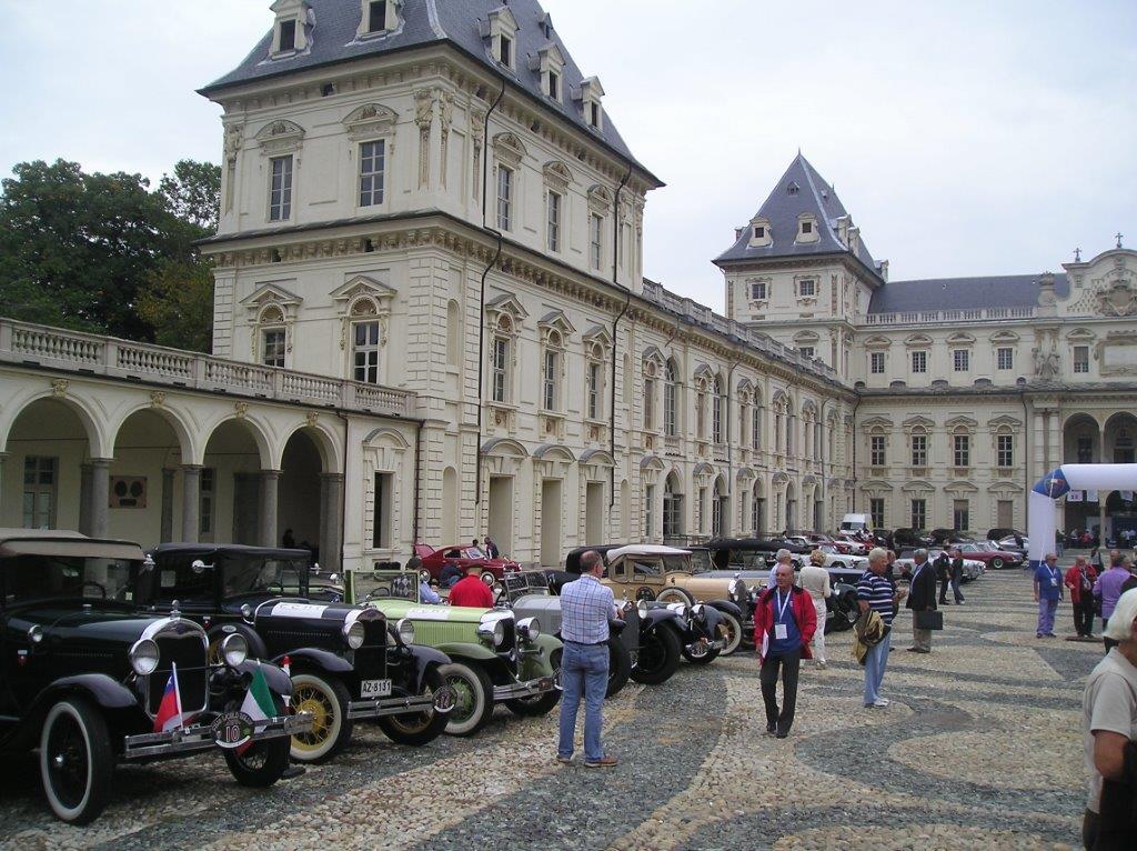 Auto storiche a Torino