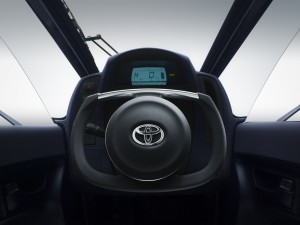 TOYOTA_iROAD_14_GMS_2013