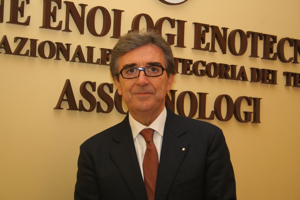 Riccardo Cotarella Presidente Assoenologi Riccardo Cotarella Presidente Assoenologi