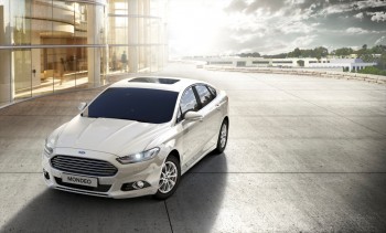 FordMondeo-Hybrid-4Door